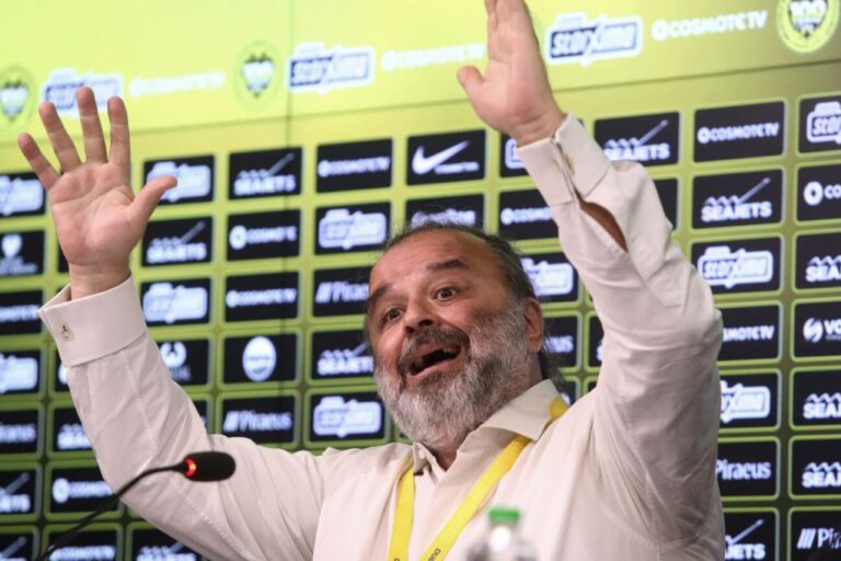 Πρόστιμο και «γκάζια» Ηλιόπουλου στους παίκτες της ΑΕΚ: «Παίζατε λες και είχατε πάρει χάπια ύπνου»