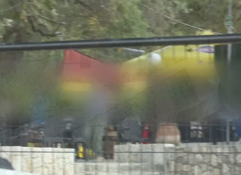 Θεσσαλονίκη: Η οκτάχρονη φέρεται να πνίγηκε στην πισίνα πριν το φαγητό – Σώθηκε από ναυαγοσώστες 15χρονος στον Πλαταμώνα