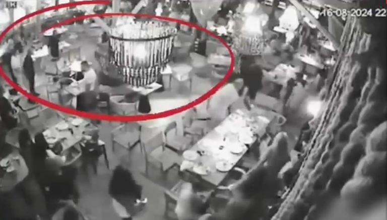 Συμπλοκή σε μπαρ στη Χαλκιδική: Προς απολογία οι τρεις Βούλγαροι κατηγορούμενοι – Αναζητούνται άλλα τρία άτομα