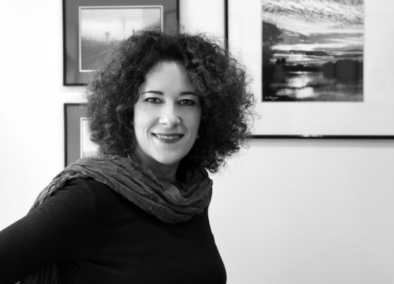 50 women over 50 | Έκθεση φωτογραφίας της Βάνιας Τλούπα – Ελληνοαμερικανική Ένωση 20/9 – 12/10