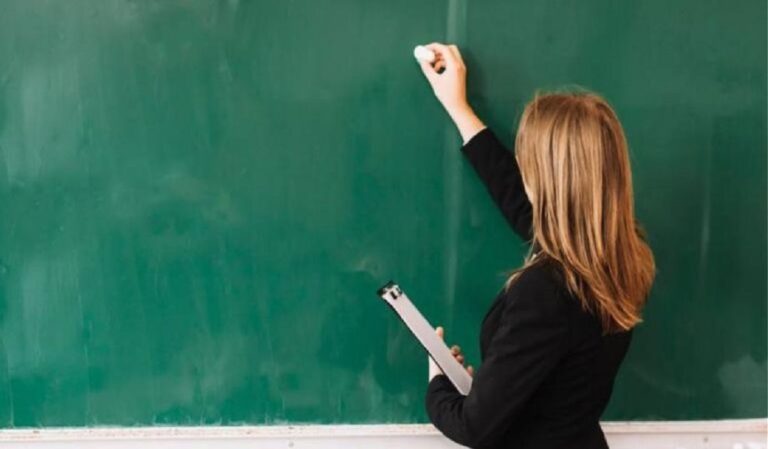Σχολεία: Ορκωμοσία και ανάληψη υπηρεσίας 6.211 εκπαιδευτικών από σήμερα 27 Αυγούστου