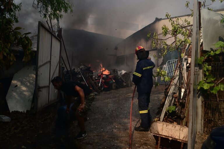 Β. Μπούρας στο Πρώτο: Σίγουρα παραπάνω από πέντε οι κατεστραμμένες κατοικίες – Ασαφής ο ακριβής αριθμός (audio)