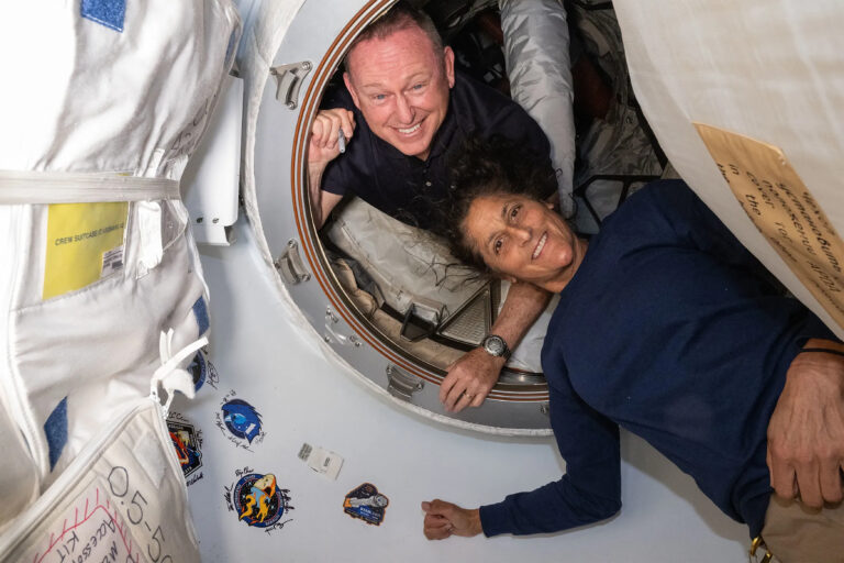 NASA: Τον Φεβρουάριο θα επιστρέψουν οι δύο αποκλεισμένοι αστροναύτες με όχημα της SpaceX