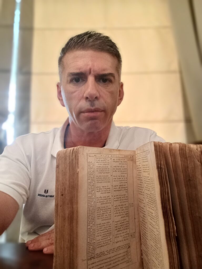“Καινή Διαθήκη” του 1565 βρέθηκε σε αποθήκη στην Ελασσόνα