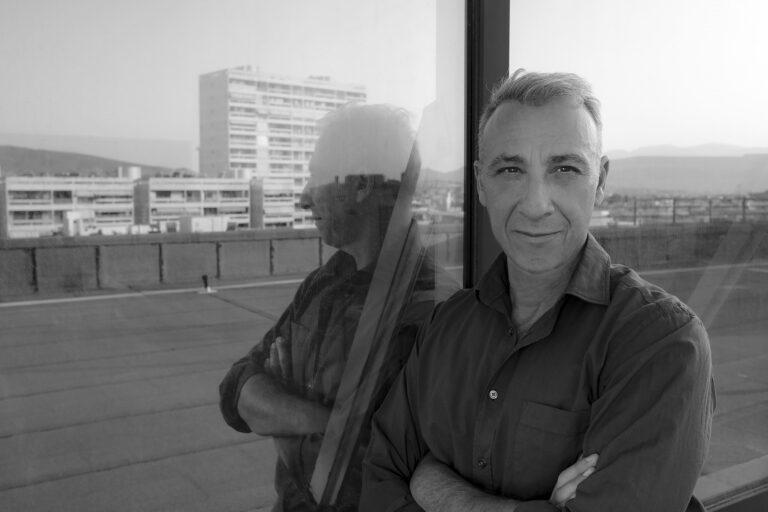 Τα Ρεμπέτικα + FADO,TANGO & BLUES:Τραγούδια των αγνών και πληγωμένων ψυχών