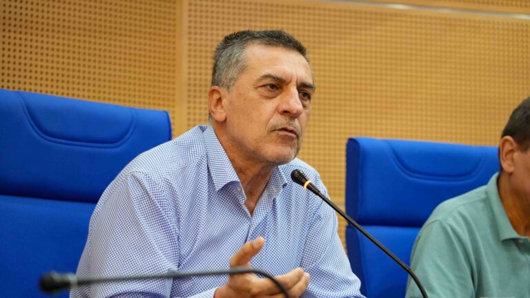 Βόλος: Μήνυση Δ. Κουρέτα σε Α. Μπέο για απειλή, δυσφήμιση και εξύβριση