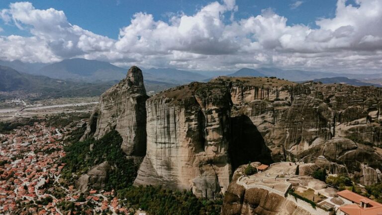 H Θεσσαλία τιμώμενη περιοχή για τα Tourism Awards 2025