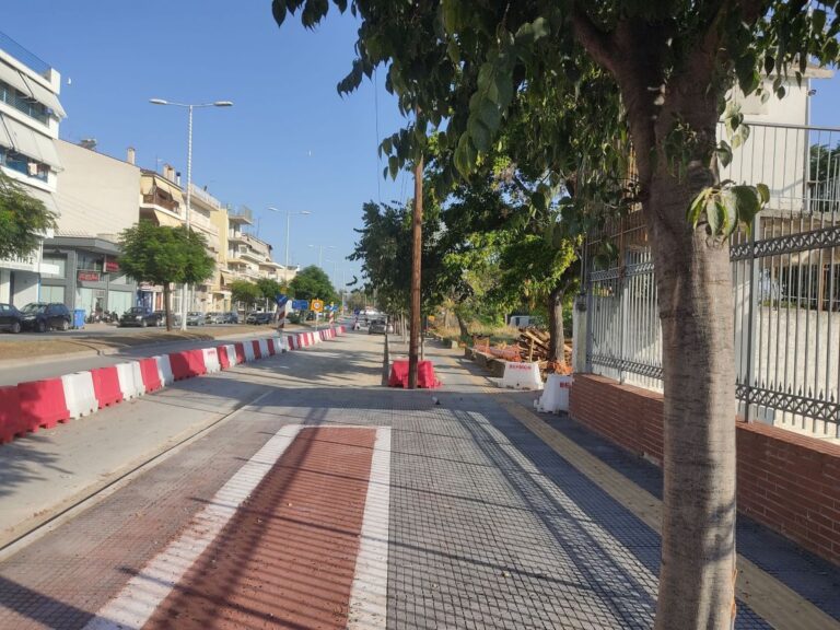 Νέες εργασίες στις οδούς Ηρ. Πολυτεχνείου – Αιόλου για τις ποδηλατικές διαδρομές