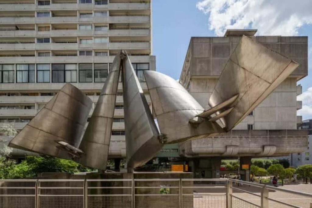 Εκθεση έργων του γλύπτη Φιλόλαου στη Δημοτική Πινακοθήκη Λάρισας – Μουσείο Γ.Ι. Κατσίγρα