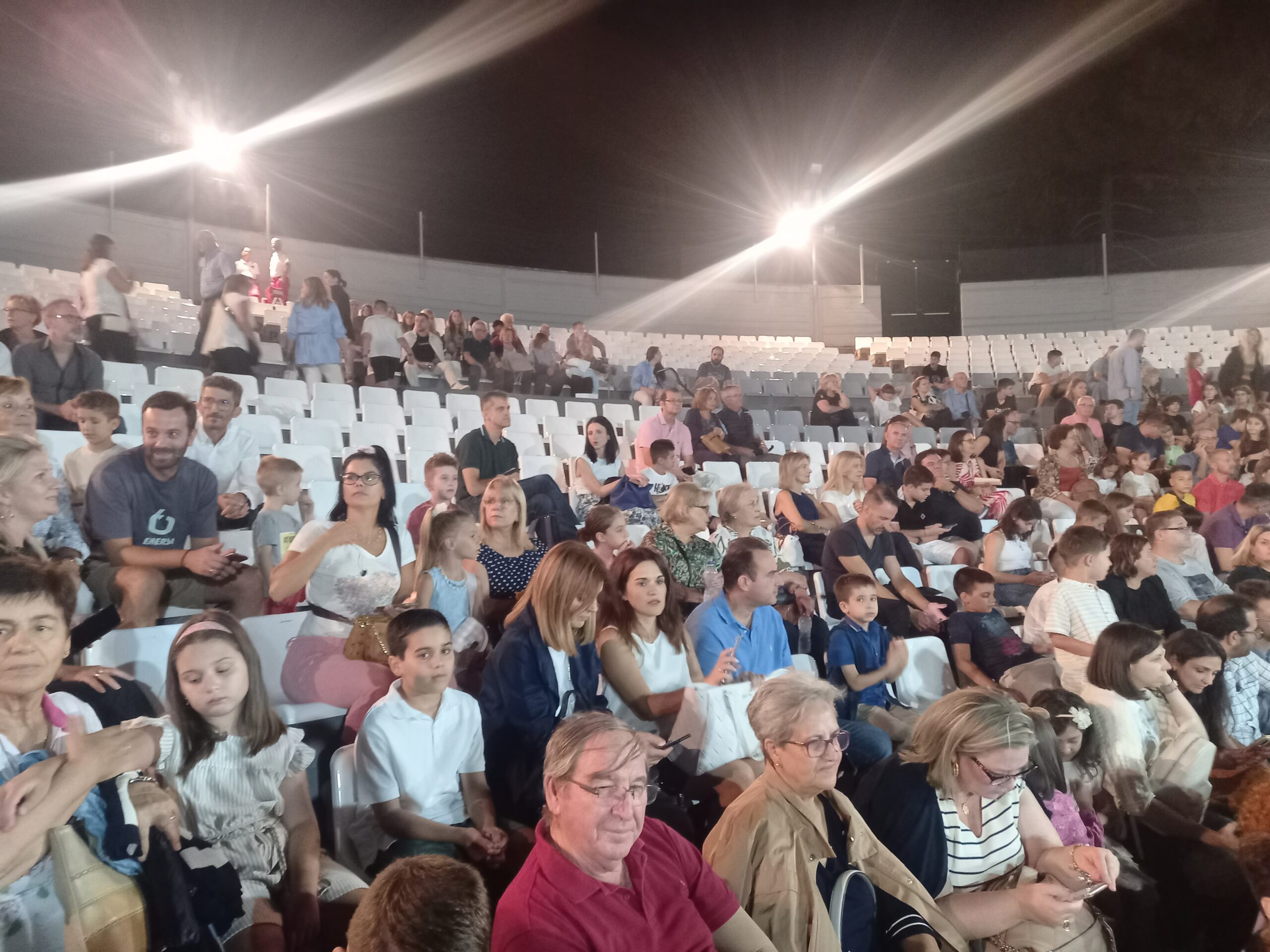 20240911_202721 Λάρισα: Με χαμόγελα και περηφάνεια παρέλαβαν τα βραβεία τους οι μαθητές που διακρίθηκαν στους διαγωνισμούς της Μαθηματικής Εταιρείας