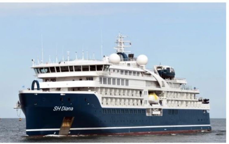 Στο λιμάνι του Βόλου το κρουαζιερόπλοιο «SH DIANA”