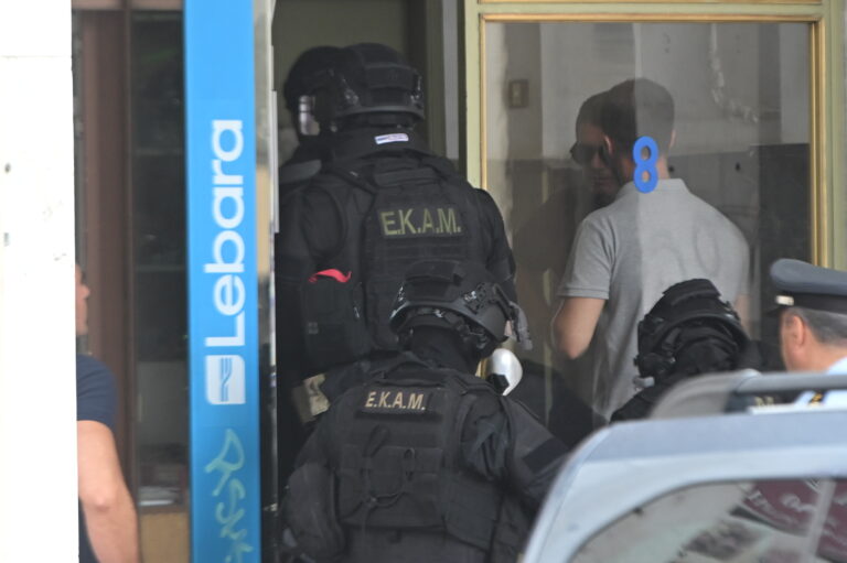 Αχαρνών: ‘Εληξε το πολύωρο θρίλερ – Συνελήφθη ο 28χρονος αλλοδαπός