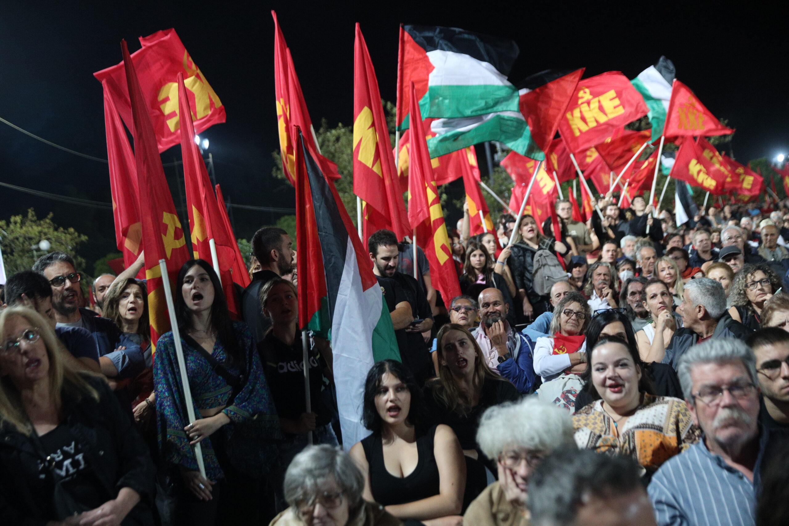 [371986] ΟΜΙΛΙΑ ΤΟΥ ΓΓ ΤΗΣ ΚΕ ΤΟΥ ΚΚΕ ΔΗΜΗΤΡΗ ΚΟΥΤΣΟΥΜΠΑ ΣΤΟ 50ό ΦΕΣΤΙΒΑΛ ΚΝΕ - ΟΔΗΓΗΤΗΣ  (ΓΙΑΝΝΗΣ ΠΑΝΑΓΟΠΟΥΛΟΣ / EUROKINISSI)