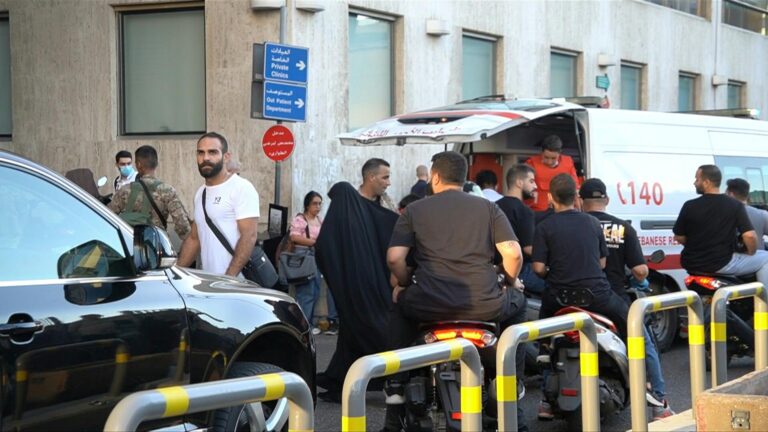 Λίβανος: «Οι δρόμοι γέμισαν αίμα» – Αυτόπτες μάρτυρες περιγράφουν το μακελειό από τις εκρήξεις βομβητών, ανησυχία για ανάφλεξη στη Μ. Ανατολή