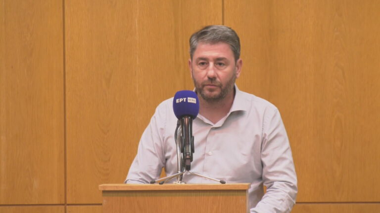 Νίκος Ανδρουλάκης από Τρίπολη: «Το ΠΑΣΟΚ επέστεψε και είναι εδώ, ενωμένο, δυνατό, για να νικήσει ξανά τη Ν.Δ.»