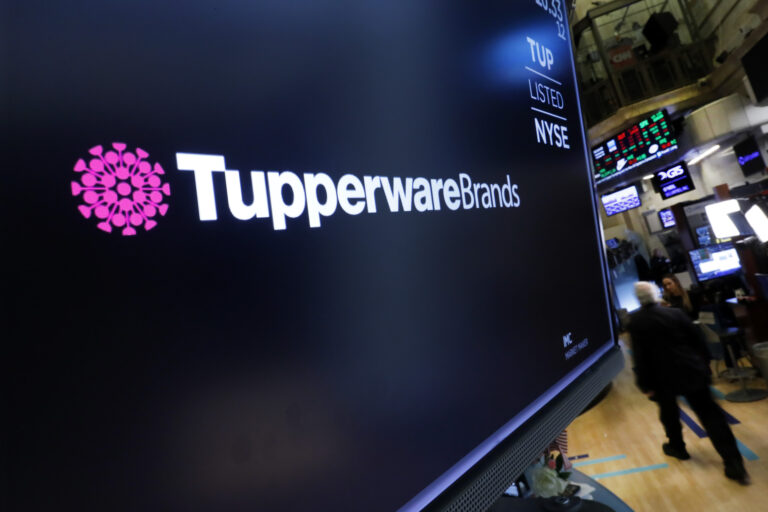 Tupperware: Ένα βήμα πριν την πτώχευση η εταιρεία με τα δημοφιλή τάπερ