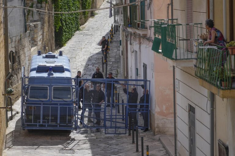 Μακελειό στο Μιλάνο: 17χρονος ομολόγησε ότι δολοφόνησε την οικογένειά του
