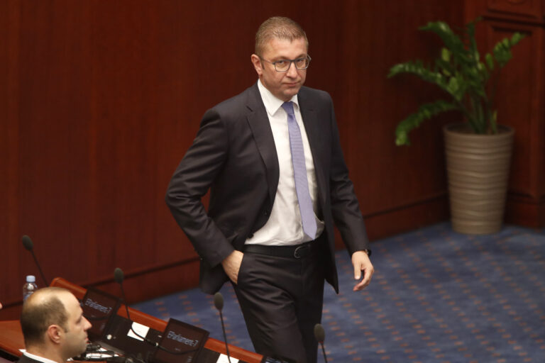 Η Βόρεια Μακεδονία δανείζεται 500 εκατ. ευρώ από την Ουγγαρία του Όρμπαν