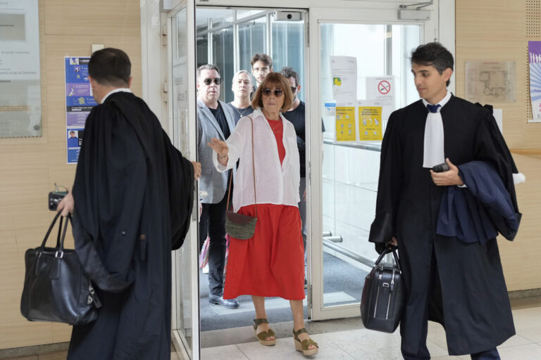 Γαλλία: Συγκλονιστική κατάθεση της 72χρονης Ζιζέλ «παρουσία» 50 βιαστών της – «Ο κόσμος μου κατέρρευσε»