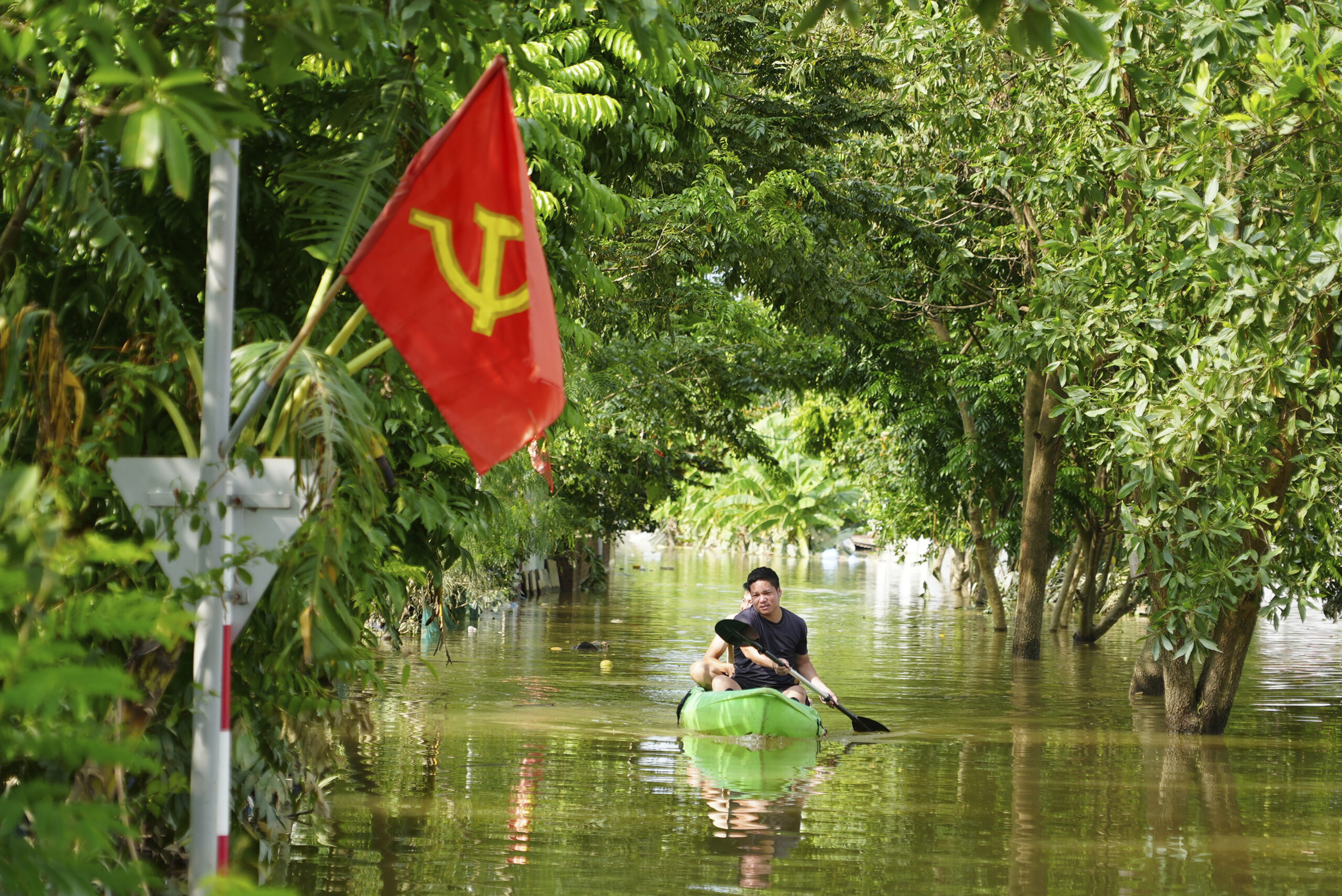 APTOPIX Vietnam Floods