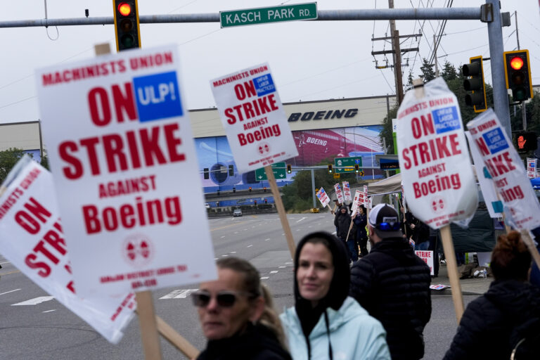 Boeing: Το κόστος της απεργίας στον αεροναυπηγικό γίγαντα μπορεί να ανέλθει σε $100 εκατομμύρια καθημερινά