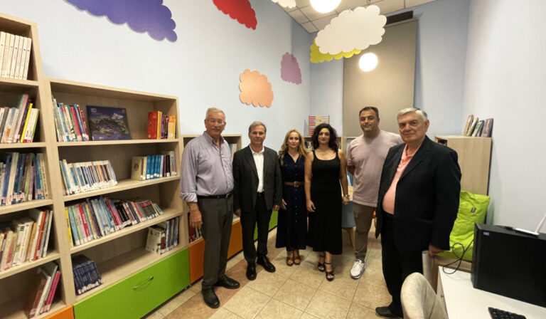 Νέα σχολική βιβλιοθήκη στο Νέο Σκοπό Σερρών, δωρεά του Ελληνοαμερικανού Εμμ. Σαββόπουλου