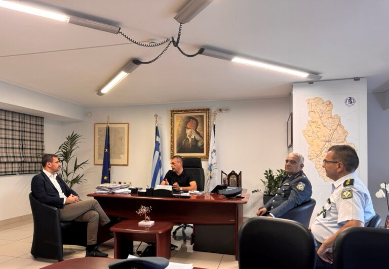 Στην Τρίπολη ο υφυπουργός Προστασίας του Πολίτη Ανδρέας Νικολακόπουλος