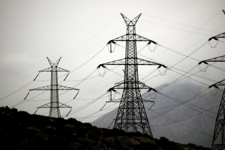 Χανιά: Ψήφισμα Δ.Σ. Αποκορώνου κατά της εγκατάστασης πυλώνων υψηλής τάσης στα βουνά