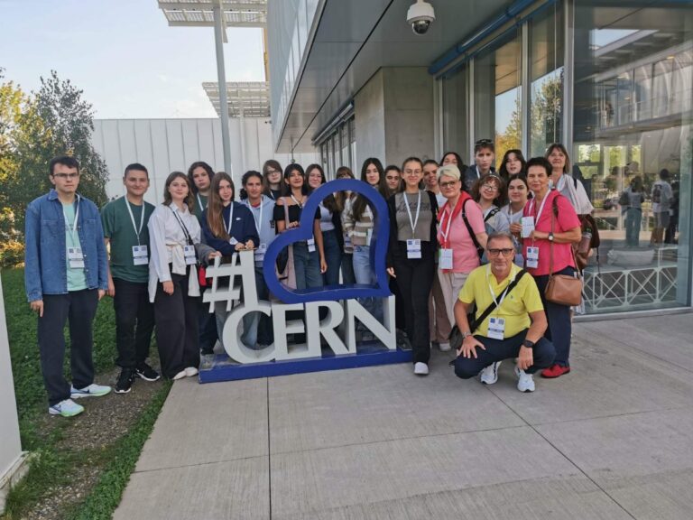 Στο CERN μαθητές του 2ου Πρότυπου Γενικού Λυκείου Βόλου