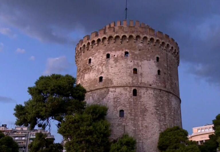 Στα «κίτρινα» ο Λευκός Πύργος για την ενημέρωση και ευαισθητοποίηση του κόσμου για τον παιδικό και εφηβικό καρκίνο