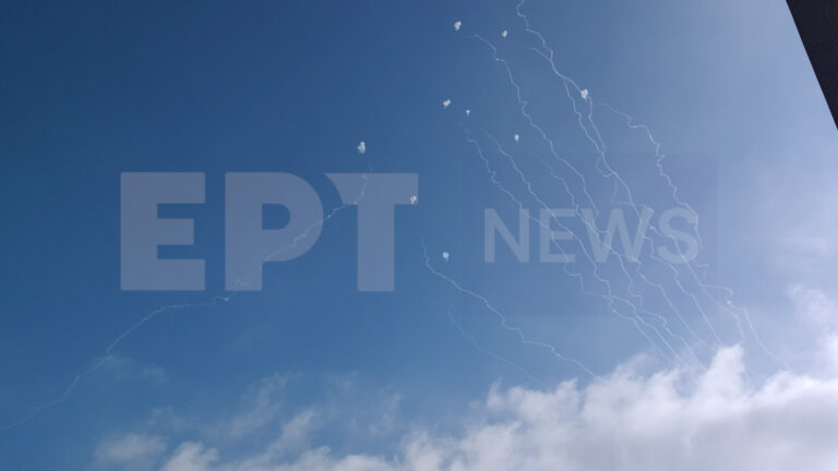 Το Iron Dome σε δράση πάνω από τον ουρανό της Χάιφα – Βίντεο του ΕΡΤΝews την ώρα που ηχούν οι σειρήνες