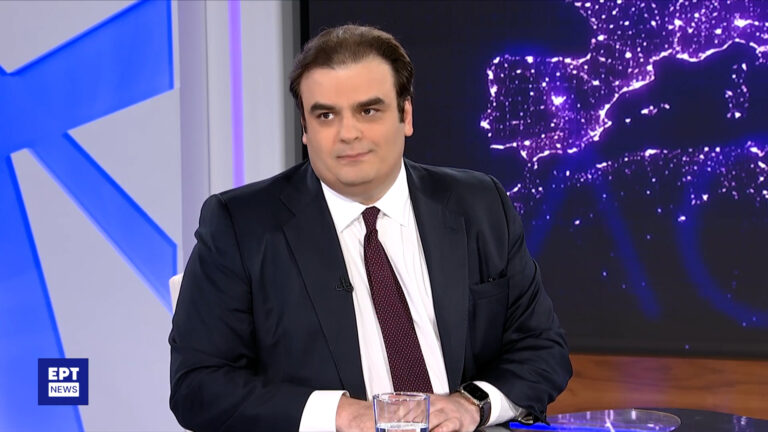 Κ. Πιερρακάκης στο ΕΡΤNews: Μια ημέρα αποβολή στην εμφανή κατοχή και χρήση κινητού – Όποιος βιντεοσκοπεί θα αλλάζει σχολείο