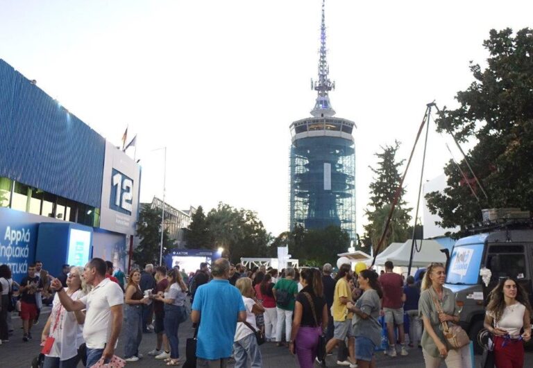 Κορυφώνεται η προσέλευση επισκεπτών στη γιορτή της 88ης ΔΕΘ