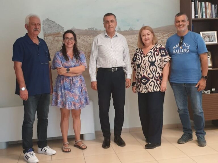 Συνεργασία Περιφέρειας Θεσσαλίας – Ελληνικού Κέντρου Θαλάσσιων Ερευνών για τα νερά σε Κάρλα, Παγασητικό και Πηνειό