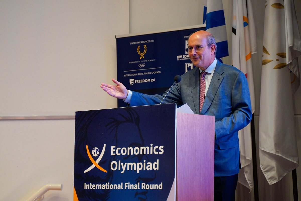 K. Χατζηδάκης: Η οικονομική εκπαίδευση των πολιτών συμβάλλει στην προστασία από τον λαϊκισμό K. Χατζηδάκης: Η οικονομική εκπαίδευση των πολιτών συμβάλλει στην προστασία από τον λαϊκισμό
