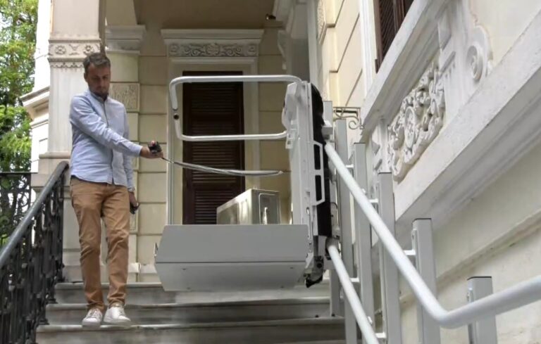 Ε’ Δημοτική Κοινότητα Δήμου Θεσσαλονίκης: Δωρεά αναδιπλούμενης πλατφόρμας εξυπηρέτησης ατόμων με κινητικά προβλήματα