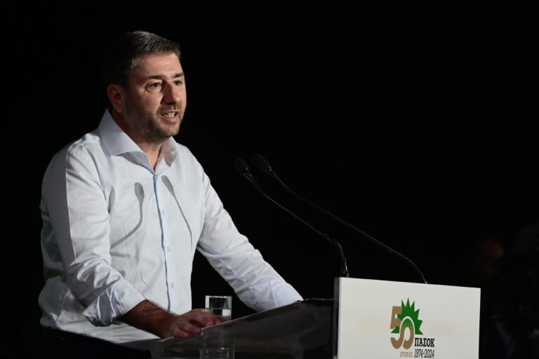 50 χρόνια ΠΑΣΟΚ: Μήνυμα ενότητας από Ανδρουλάκη στον δρόμο για τις εσωκομματικές κάλπες, τα μηνύματα των πρώην προέδρων