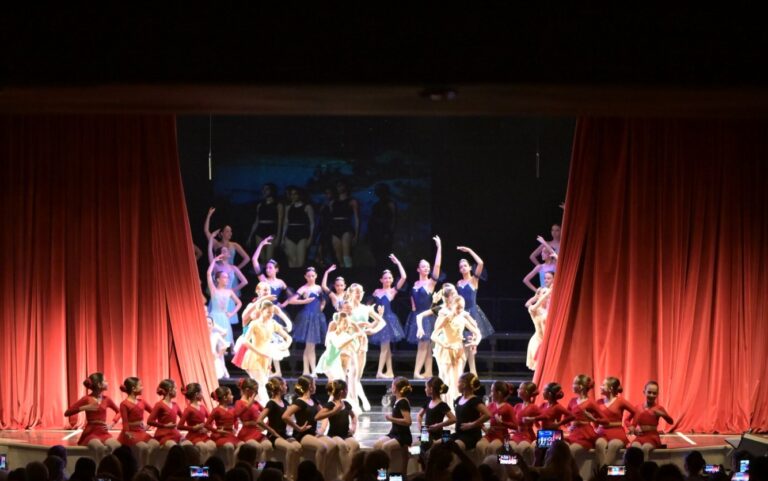 Ξεκινούν τα μαθήματα στη Δημοτική Σχολή Μπαλέτου Λάρισας