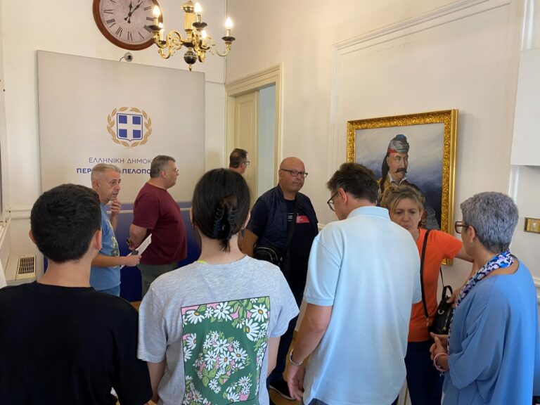 Διαμαρτύρεται ο Σύλλογος Γονέων 1ου ΕΠΑΛ Τρίπολης για το θέμα των δύο ολιγομελών τμημάτων