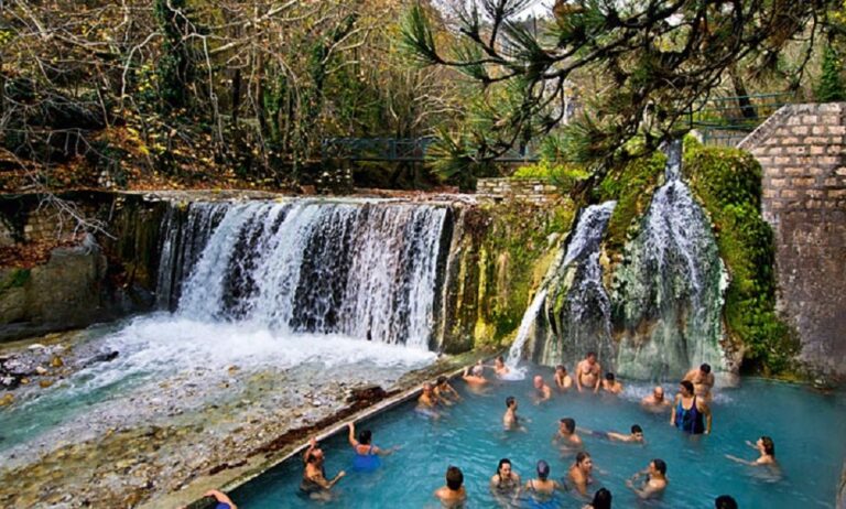Την Πέμπτη 5 Σεπτεμβρίου ξεκινά η διανομή αδιάθετων δελτίων των προγραμμάτων Κοινωνικού και Ιαματικού Τουρισμού, Εκδρομών και Θεάτρου