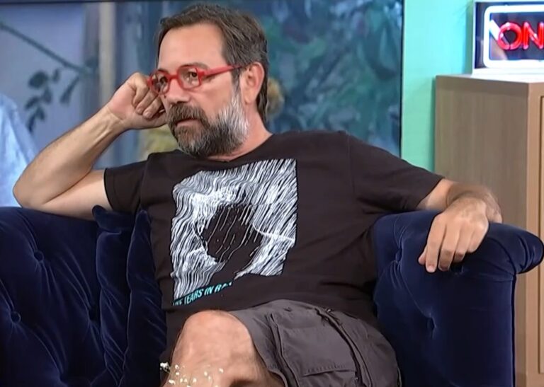 Αλ. Λογοθέτης στο «Στούντιο 4»: Ήθελα το παιδί μου να έχει πατρικά βιώματα που δεν είχα εγώ