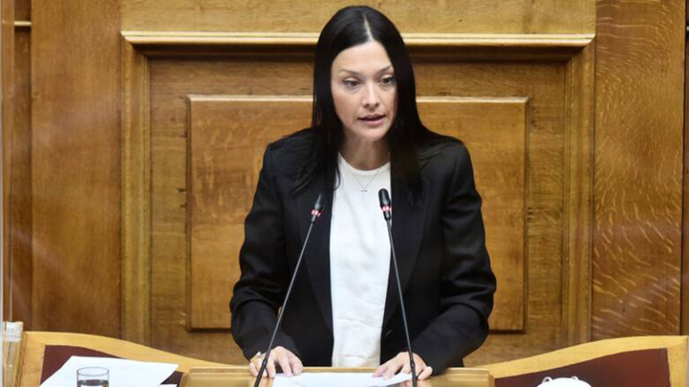 Στην Καστοριά η υποψήφια Πρόεδρος του ΠΑΣΟΚ – Κίνημα Αλλαγής Νάντια Γιαννακοπούλου