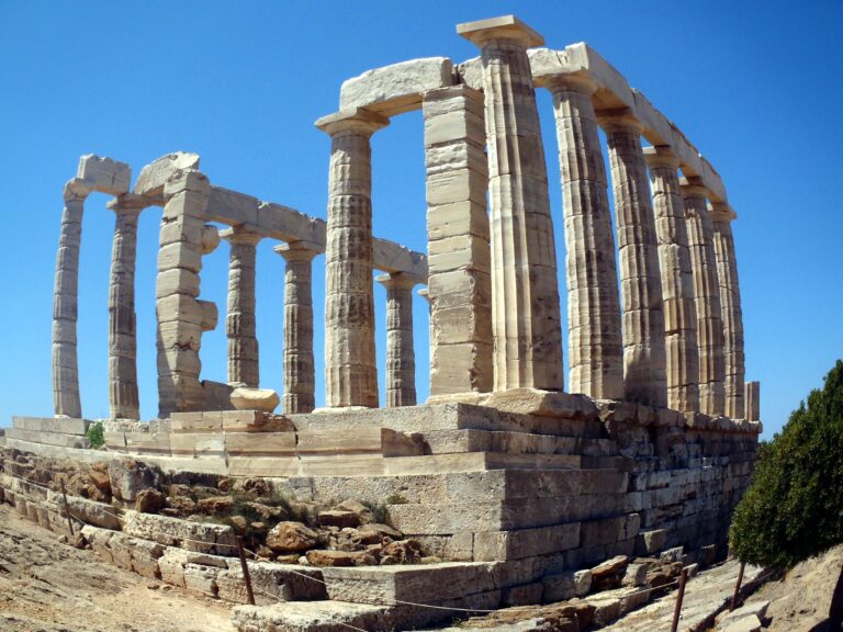 Στα εγκαίνια του νέου φωτισμού του ναού του Ποσειδώνα στο Σούνιο στις 16/9 ο Πρωθυπουργός