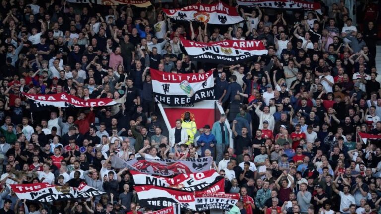 Sold-out το «Old Trafford» για το Μάντσεστερ Γιουνάιτεντ-ΠΑΟΚ