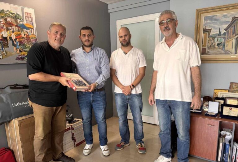 Στα Τρίκαλα αντιπροσωπεία απο το Δήμο Παραλιμνίου – Δερύνειας της Κύπρου