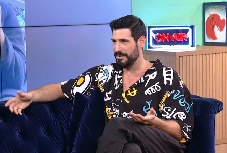Θ. Πατριαρχέας στο «Στούντιο 4»: «H σύντροφος μου έμεινε έγκυος στους δύο πρώτους μήνες της γνωριμίας μας, ήταν αποκάλυψη για όλους»