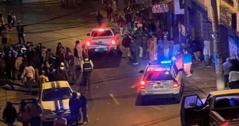Ισημερινός: Πέντε νεκροί από πυρά σε βόρειο προάστιο της πρωτεύουσας