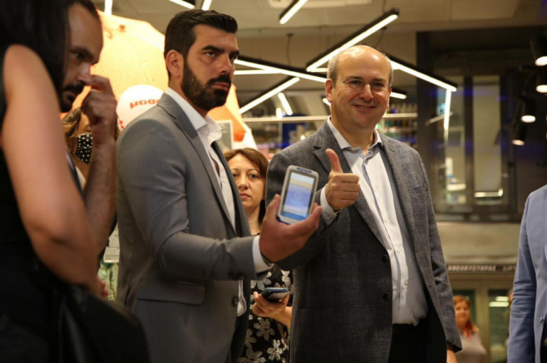 Κ. Χατζηδάκης: Η ψηφιακή κάρτα εργασίας έφερε αύξηση των υπερωριών
