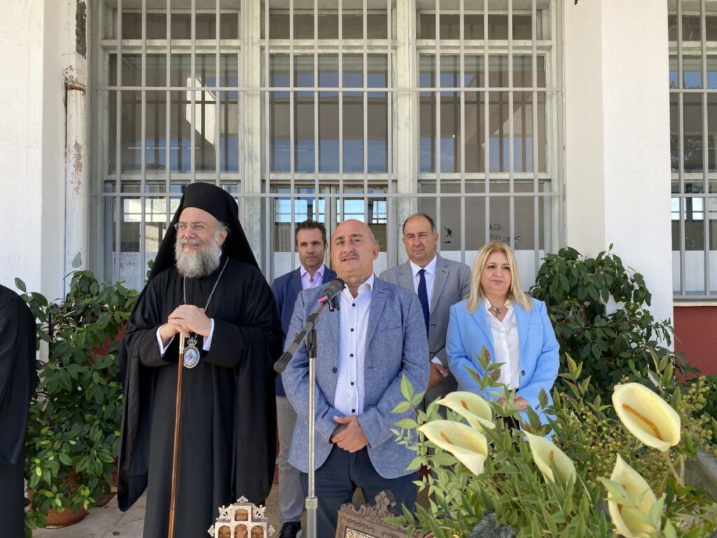 Κοντά στην εκπαιδευτική κοινότητα ο δήμαρχος Τρικκαίων Ν. Σακκάς