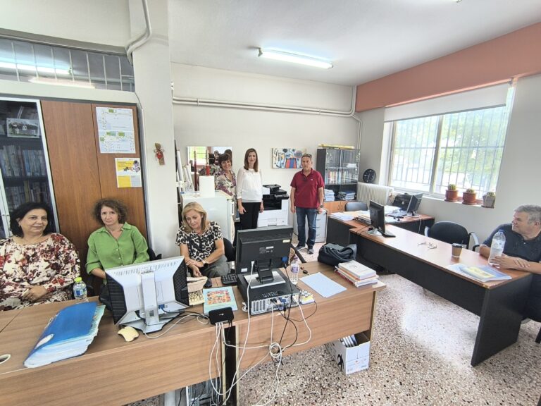 Φωτοτυπικά μηχανήματα σε σχολεία της Θεσσαλίας από δωρεά αποδήμων